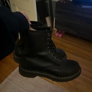Hardly worn black docs